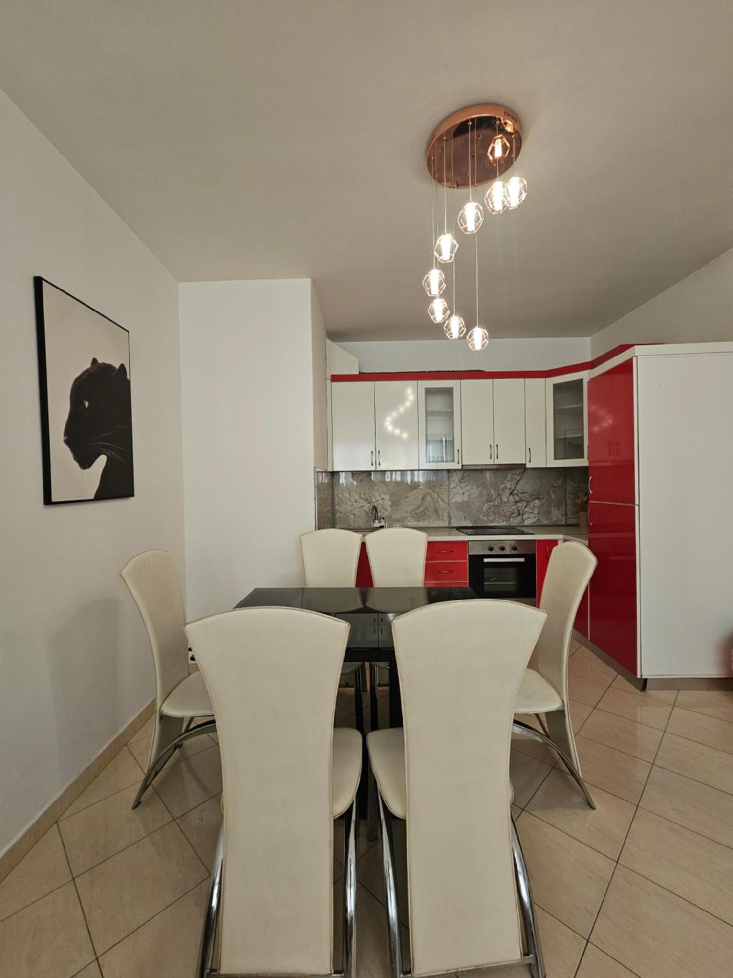 טיראנה Aura Skanderbeg Square Apartments מראה חיצוני תמונה