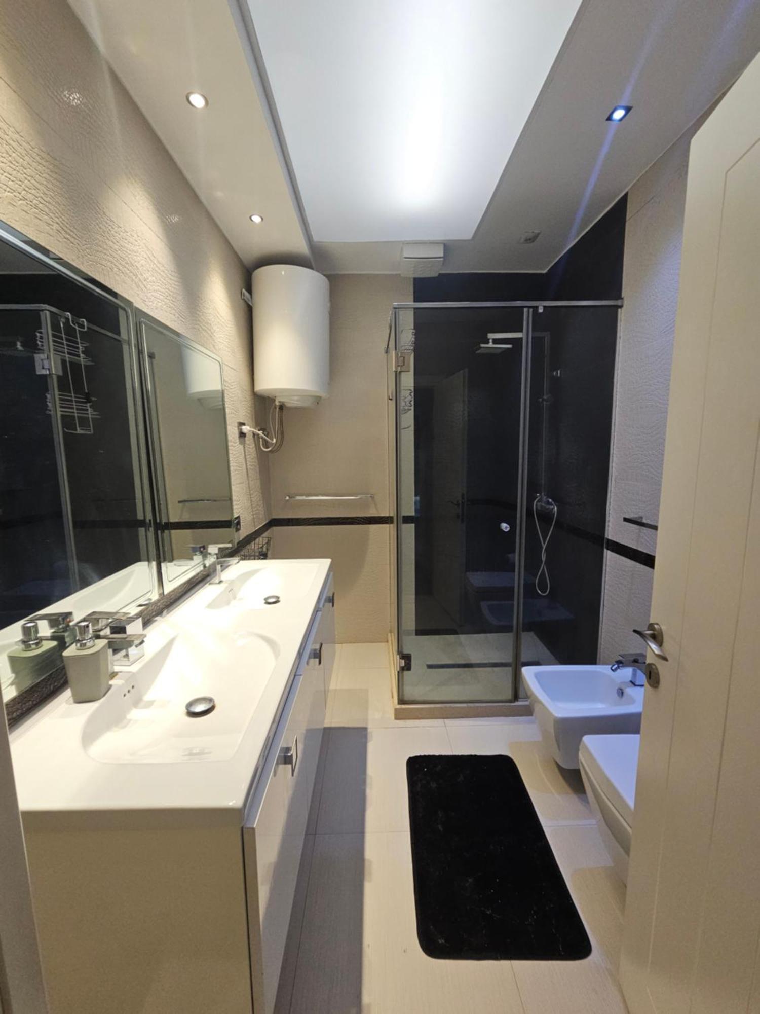 טיראנה Aura Skanderbeg Square Apartments חדר תמונה