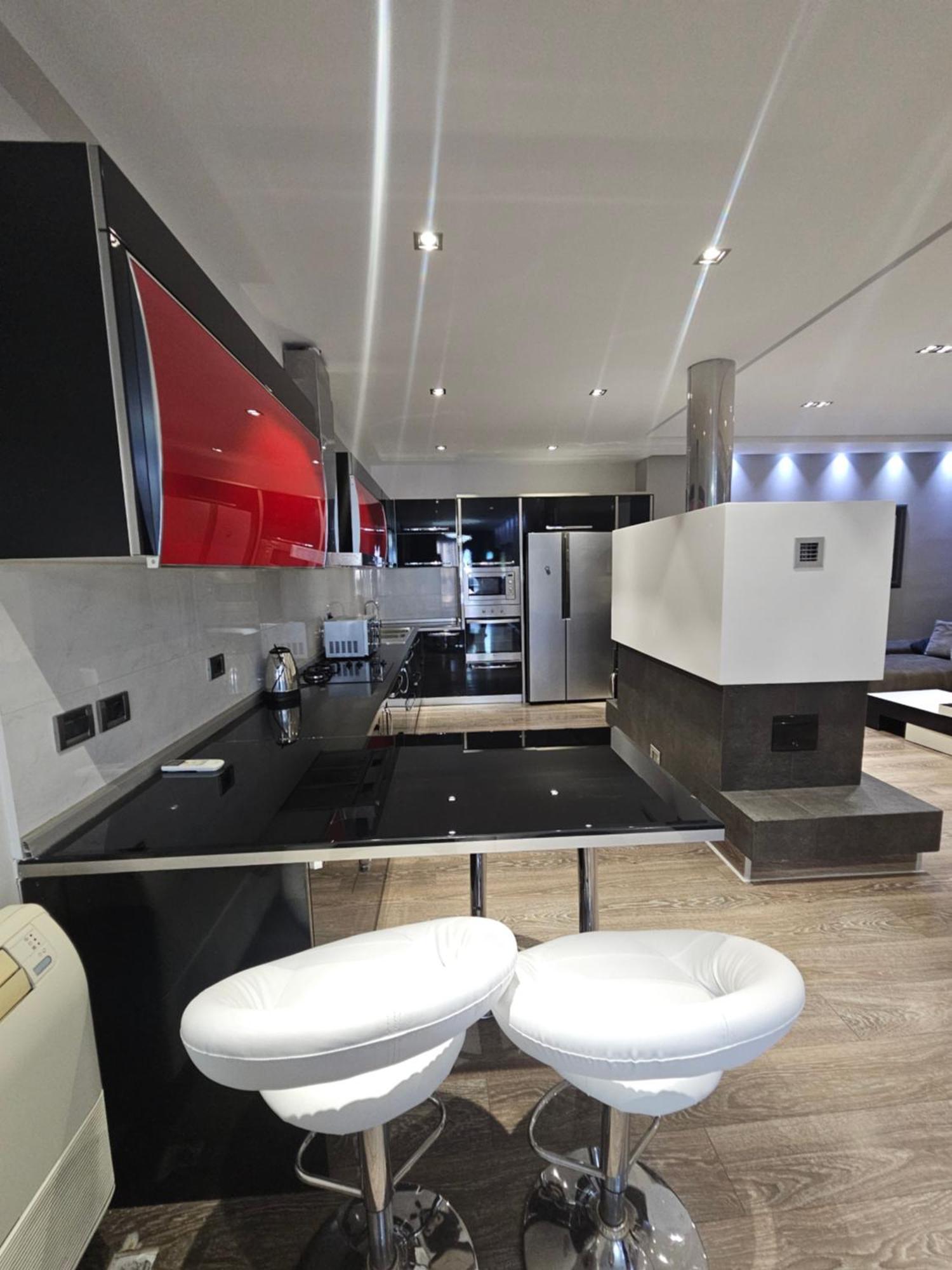 טיראנה Aura Skanderbeg Square Apartments מראה חיצוני תמונה
