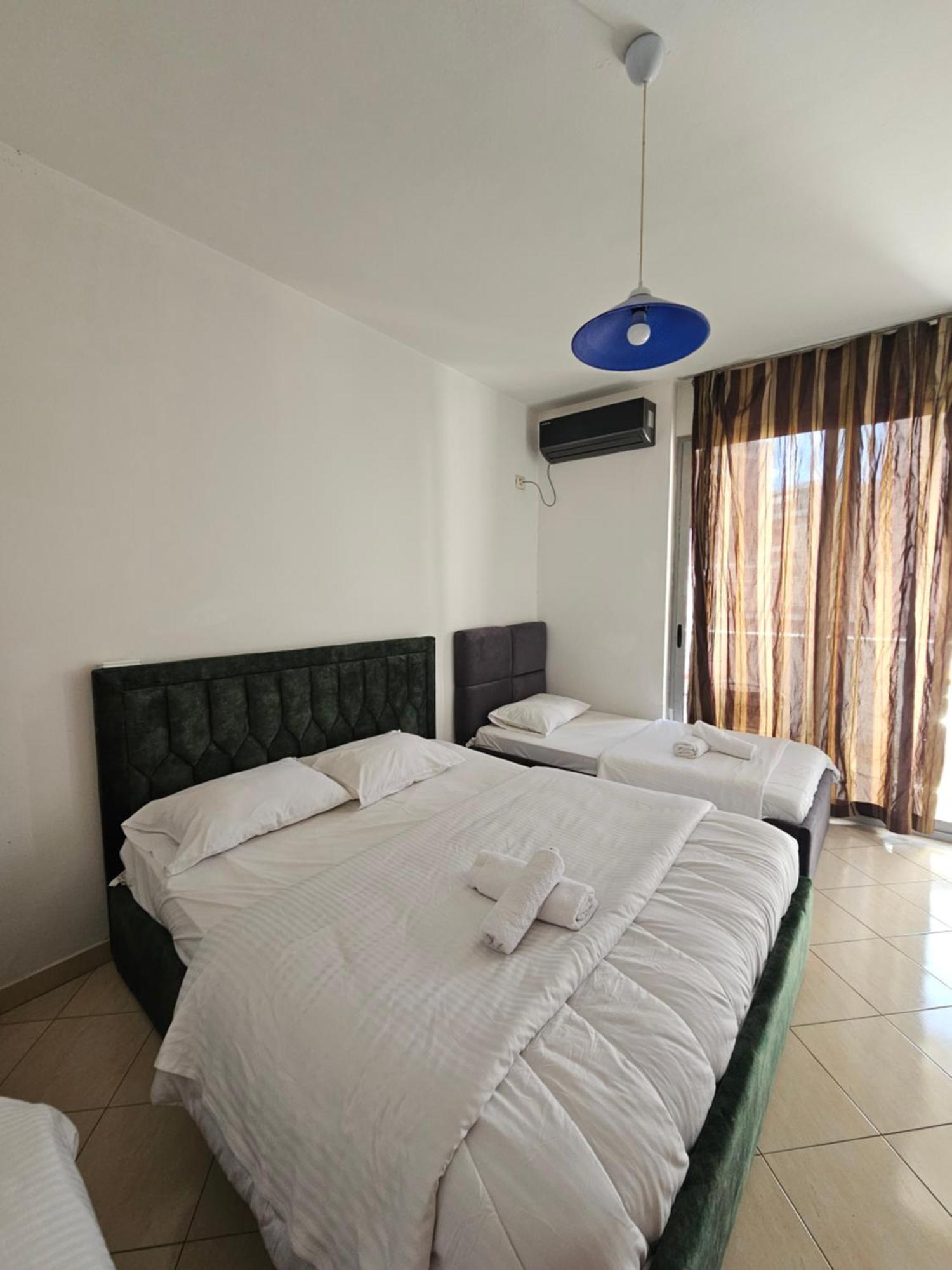 טיראנה Aura Skanderbeg Square Apartments מראה חיצוני תמונה